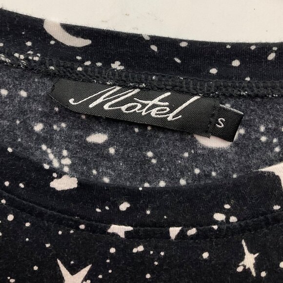 Motel Small T-Shirt All Over Print Black Moon Stars Oversized Goth Grunge Fairy - Picture 4 of 11